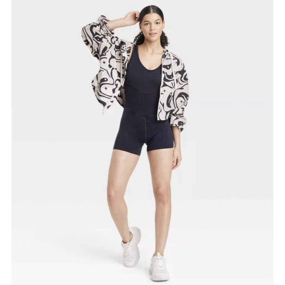 Joylab Short Bodysuit Black Seamless Active Fitness Workout Yoga Romper NWT M